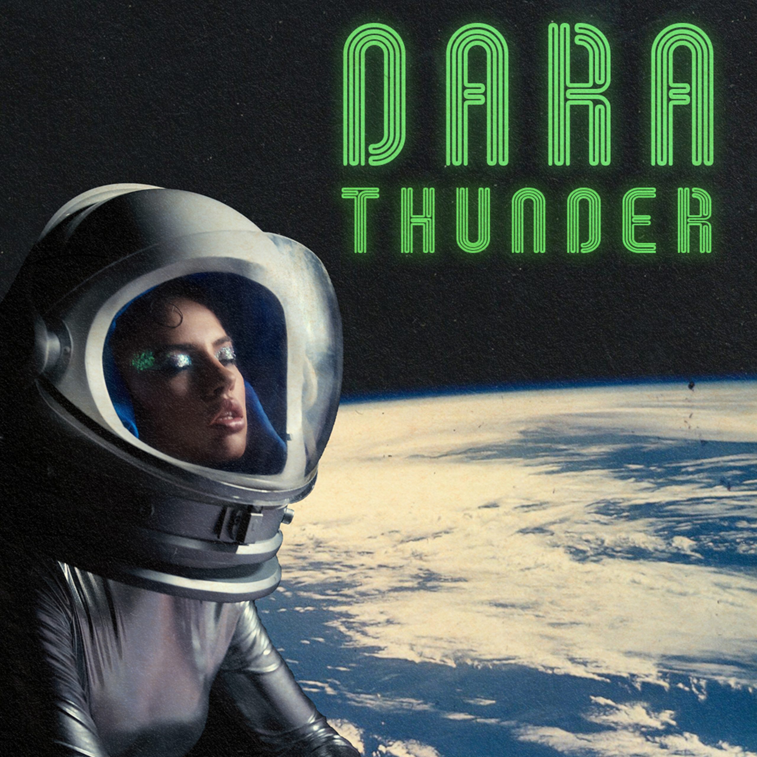 COVER_DARA_Thunder